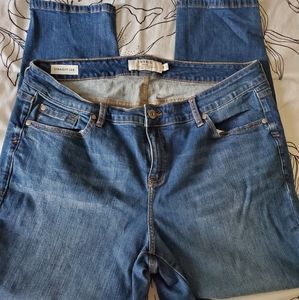 Torrid jeans straight leg skinny jeans sz18